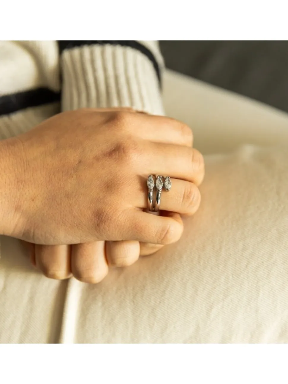 Bague Femme en Acier Ornée Zirconium