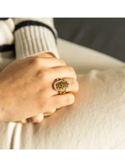 Bague pour Femme Acier Doré Main de Fatma Ornée Zirconium