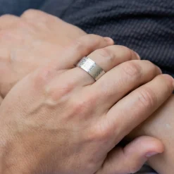 Belle Bague Anneau Homme en Acier HALLERI
