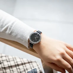 Belle Montre Femme Noir GIORGIO