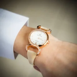Coffret Montre Femme Métal Rose Beige GIORGIO