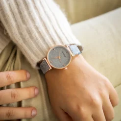 Jolie Montre Femme Gris avec Strass CHTIME