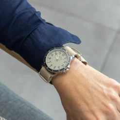 Jolie Montre Homme Tissu Beige GIORGIO