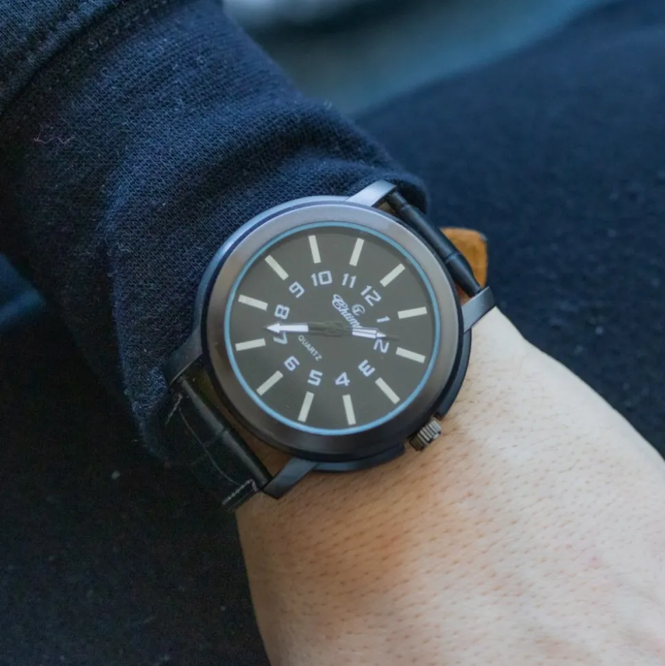 Magnifique Montre Homme Noir CHTIME