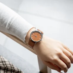 Montre pour Femme Couleur Marron GIORGIO