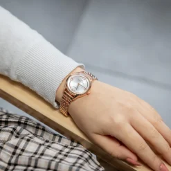 Montre pour Femme en Métal Rosé Strass GIORGIO