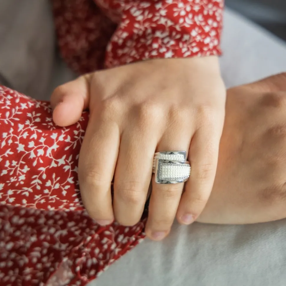 Superbe Bague Femme Ornée Perles Zirconium