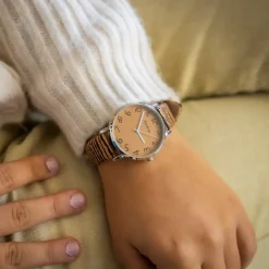 Superbe Montre Femme Marron CHTIME