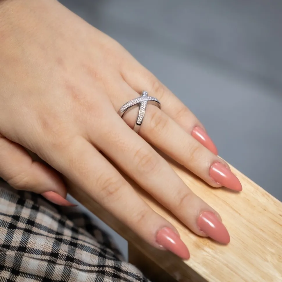 Très Belle Bague Femme Ornée Zirconium HEDERA